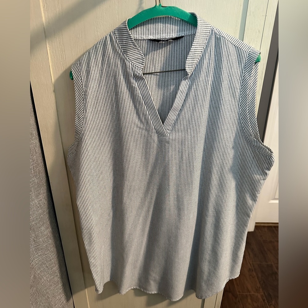 Women’s dress tank